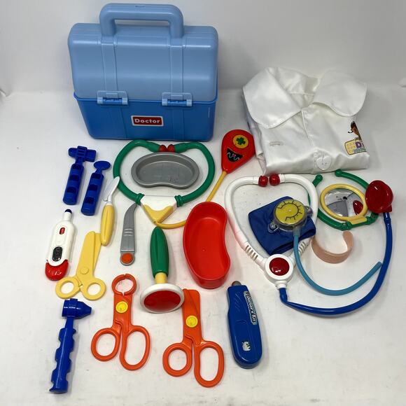 Preschool Doctor Kit Play Set With Carrying Case - Picture 1 of 7